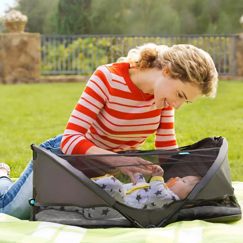 Munchkin Brica Baby Travel Pod - Gray