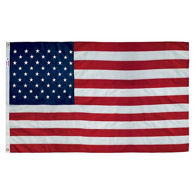 Valley Forge 3 x 5ft. Nylon US Flag Kit with 6ft. 1.25in. Aluminum Pole and Aluminum Bracket