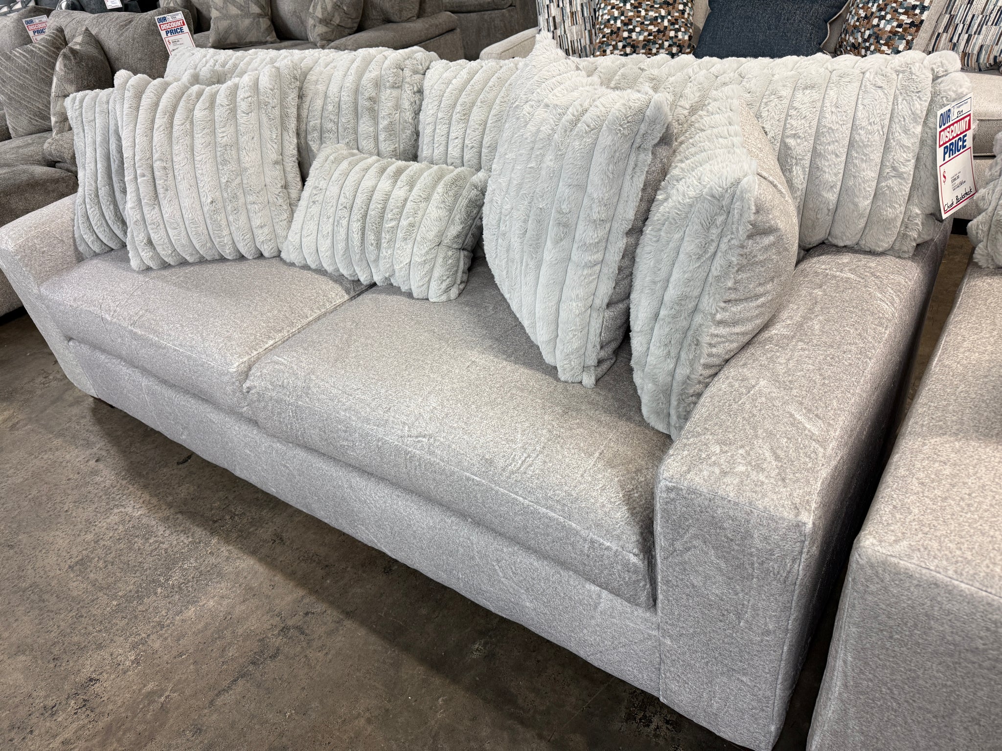 Grady Sofa - Grey