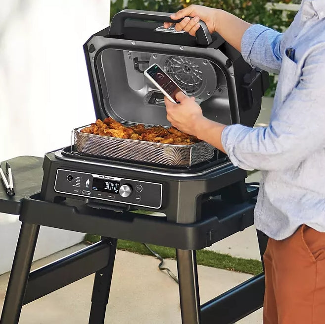 Ninja Woodfire Pro Connect Premium XL Outdoor Grill & Smoker