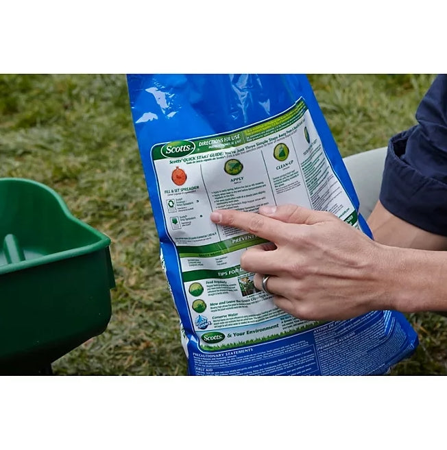 Scotts Turf Builder Halts Crabgrass Preventer with Lawn Food, 42.47 lbs.