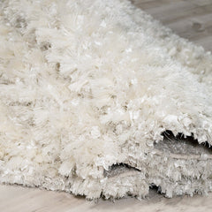 Decorative Shag Area Rug - White - 8' x 11'