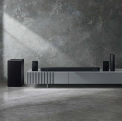 SAMSUNG Q-series 5.1 Channel Sound Bar with Wireless Subwoofer, Q-Symphony & Dolby ATMOS Audio