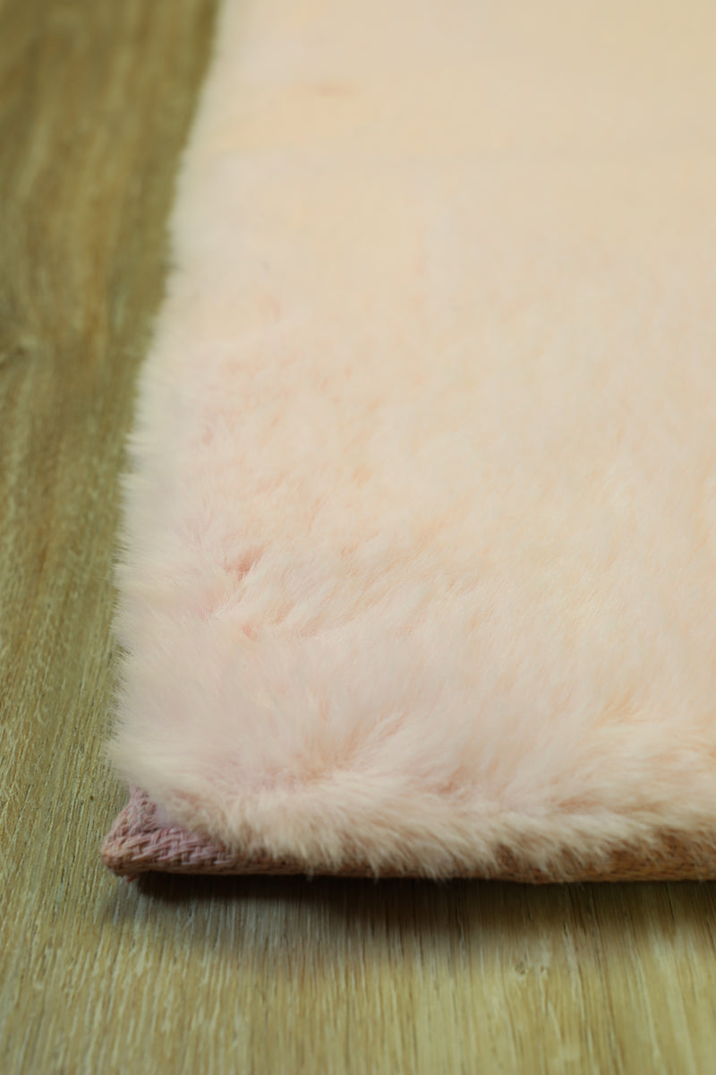 Bunny Faux Fur Area Rug - Fur Pink - 7' X 10'