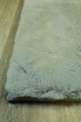 Bunny Faux Fur Area Rug - Fur Silver - 7' X 10'